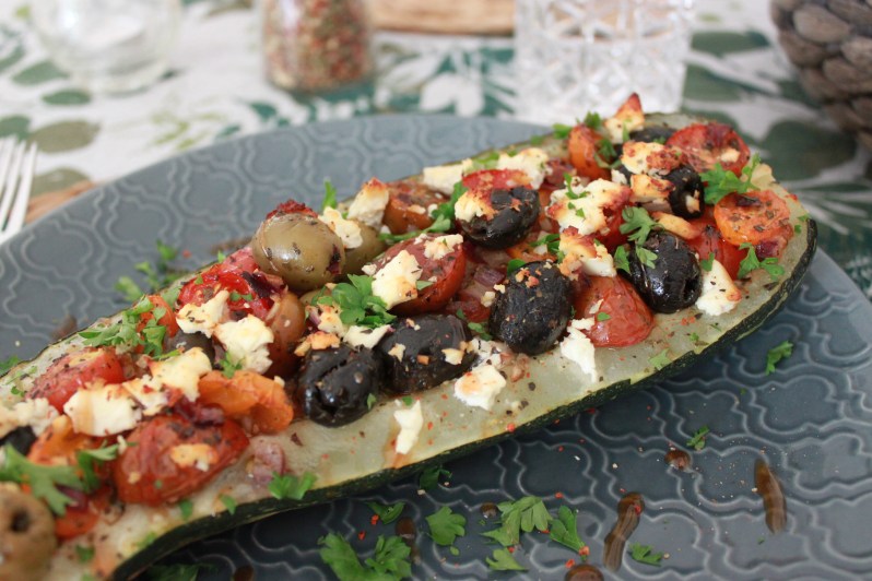 Gefuellte-Zucchini-greek-style 